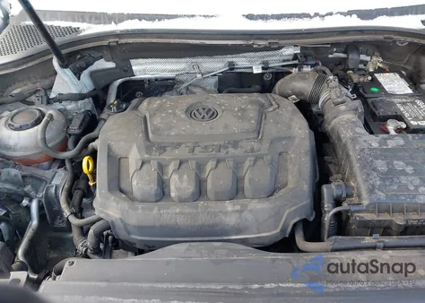 2019 Volkswagen Tiguan 2.0T Se/2.0T Sel/2.0T Sel R-Line/2.0T Sel R-Line Black from USA, damaged, VIN 3VV2B7AX0KM051653